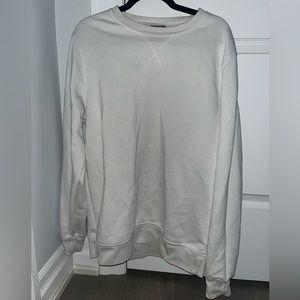 White crew neck sweatshirt